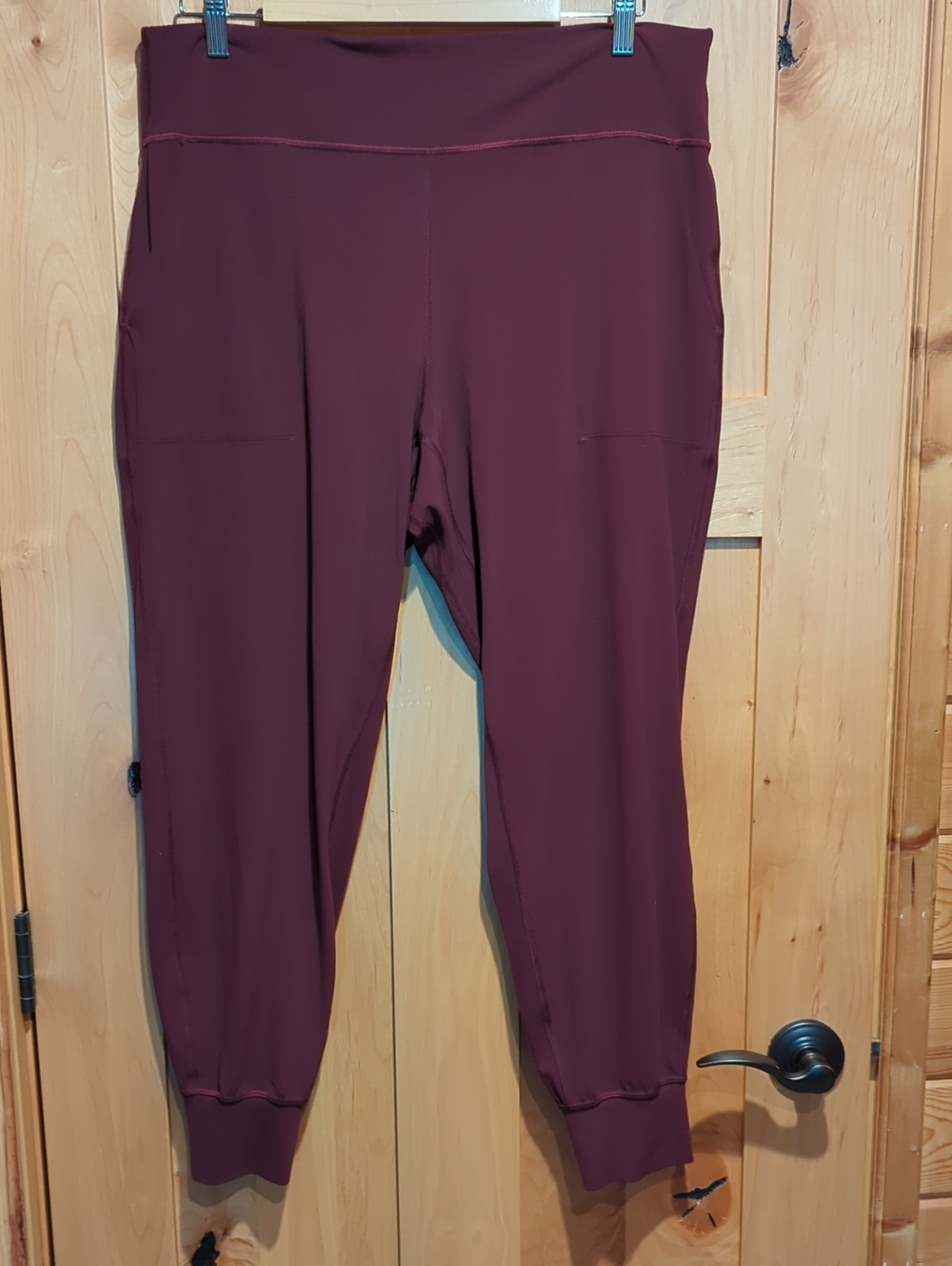 Lululemon Align Joggers 28" Nulux Garnet Sz 16 EUC